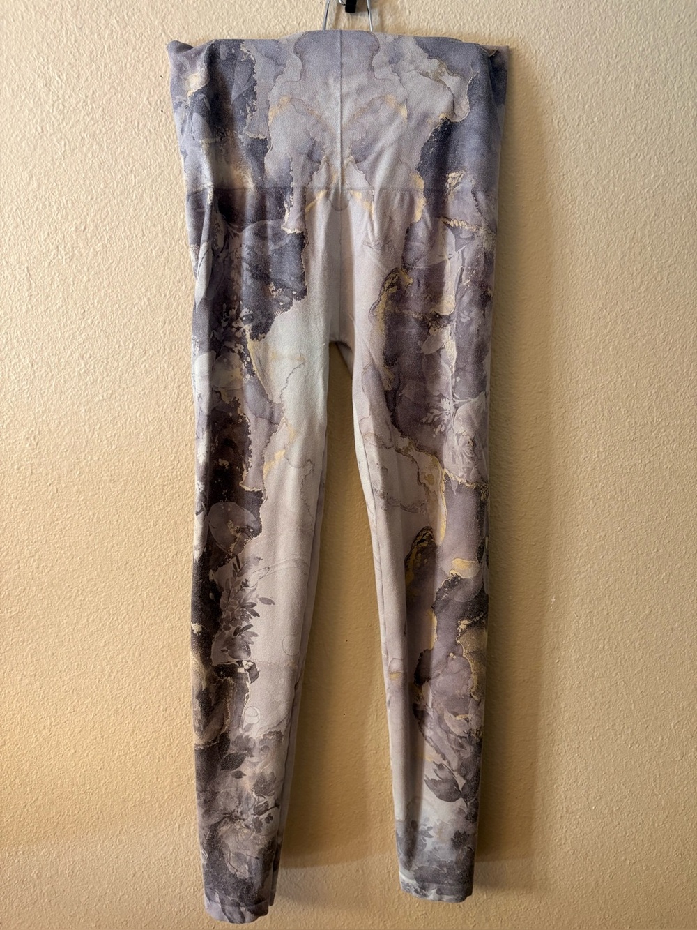M Rena Abstract Floral Leggings One Size Watercolor Yoga Pants Seamless  eBay Ti